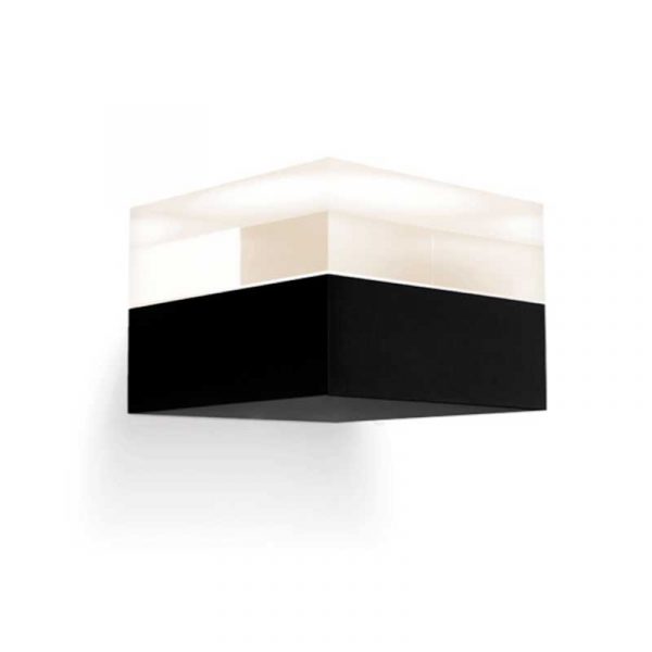 cini-e-nils-roma-lampada-parete-nera-stilluce-store-bergamo-_1