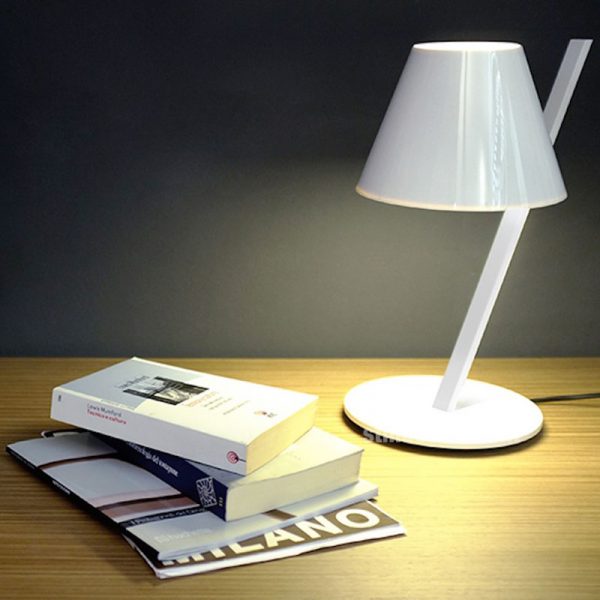 stilluce-store-artemide-la-petite-tavolo-bianca-amb-2 stilluce-store-artemide-la-petite-tavolo-bianca-amb-2