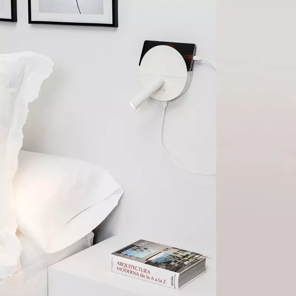 FARO-BARCELONA-DUAS-LED-LAMPADA-PARETE-BI-CON-USB-PARTICOLARE-STILLUCE-STORE-BERGAMO