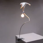 SELETTI-SPARROW-LAMP-TAKING-OFF-LAMPADA-TAVOLO-PINZA-15311-1-STILLUCE-STORE-BERGAMO