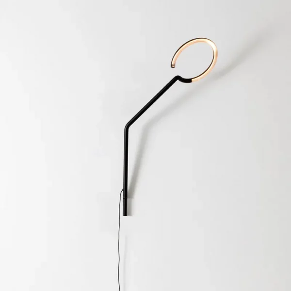 ARTEMIDE-VINE-LIGHT-LAMPADA-PARETE-STILLUCE-STORE-BERGAMO ARTEMIDE-VINE-LIGHT-LAMPADA-PARETE-STILLUCE-STORE-BERGAMO