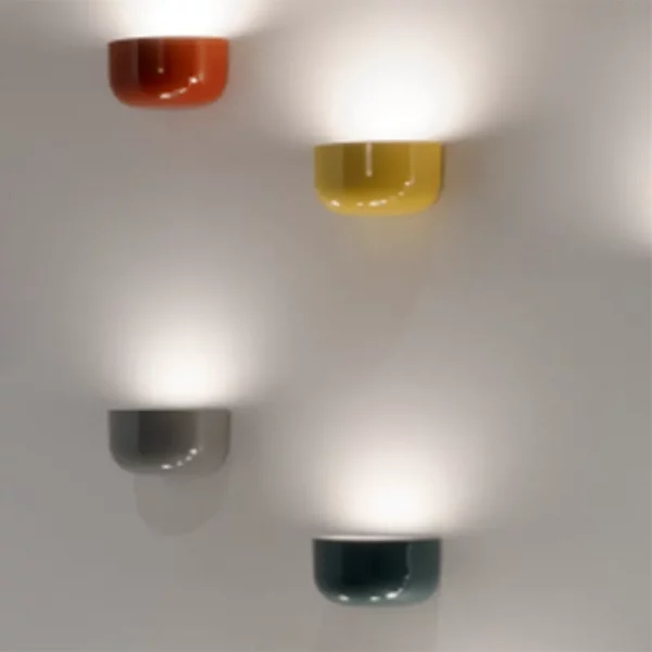 FLOS-BELLHOP-PARETE-MIX-STILLUCE-STORE-BERGAMO FLOS-BELLHOP-PARETE-MIX-STILLUCE-STORE-BERGAMO