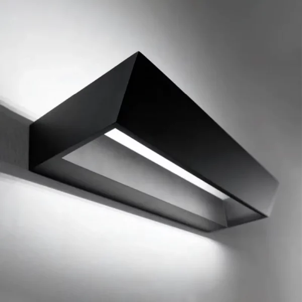 ISYLUCE-EDGE-LAMPADA-PARETE-LED-NERA-COD-956-STILLUCE-STORE-BERGAMO
