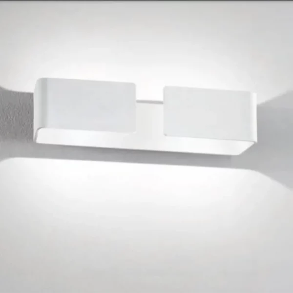 ISYLUCE-GRAFFA-LAMPADA-PARETE-LED-BIANCA-COD-924G-STILLUCE-STORE-BERGAMO ISYLUCE-GRAFFA-LAMPADA-PARETE-LED-BIANCA-COD-924G-STILLUCE-STORE-BERGAMO