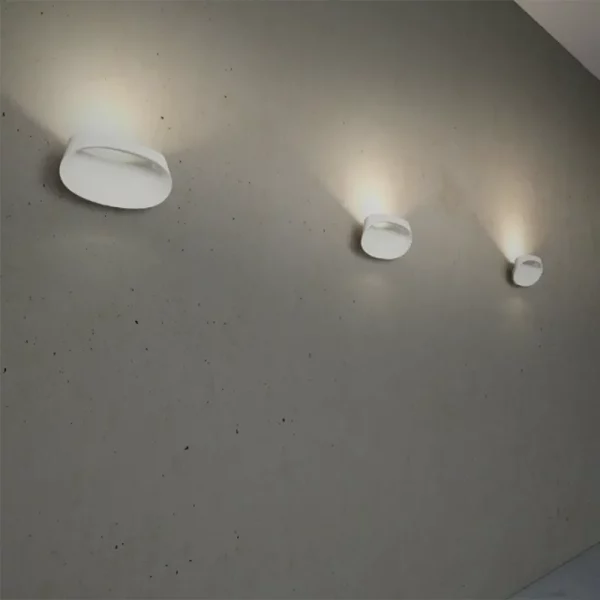 FONTANA-ARTE-BONNET-PARETE-BIANCA-AMBT-STILLUCE-STORE-BERGAMO