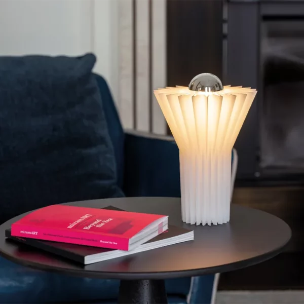 CINI-E-NILS-BOUQUET-OPALE-LAMPADA-TAVOLO- AMBIENTE-STILLUCE-STORE-BERGAMO CINI-E-NILS-BOUQUET-OPALE-LAMPADA-TAVOLO- AMBIENTE-STILLUCE-STORE-BERGAMO