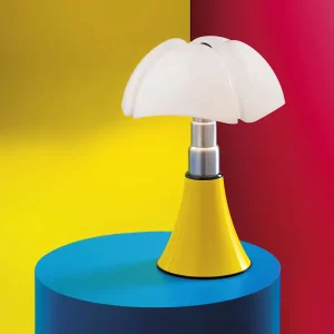 MARTINELLI-LUCE-PIPISTRELLO-POP-620-LAMPADA-TAVOLO-STILLUCE-STORE-BERGAMO