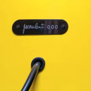 MARTINELLI-LUCE-PIPISTRELLO-POP-NUMERATA-LAMPADA-TAVOLO-STILLUCE-STORE-BERGAMO