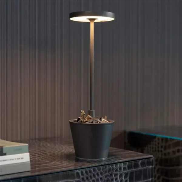 ZAFFERANO-POLDINA-REVERSO-GRIGIO-SCURO-LAMPADA-TAVOLO-AMB-STILLUCE-STORE-BERGAMO