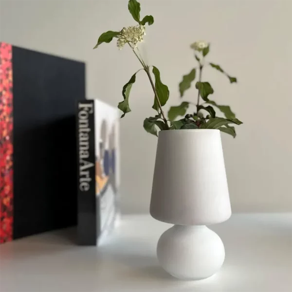 FONTANA-ARTE-VASO-BIANCO-STILLUCE-STORE-BERGAMO FONTANA-ARTE-VASO-BIANCO-STILLUCE-STORE-BERGAMO