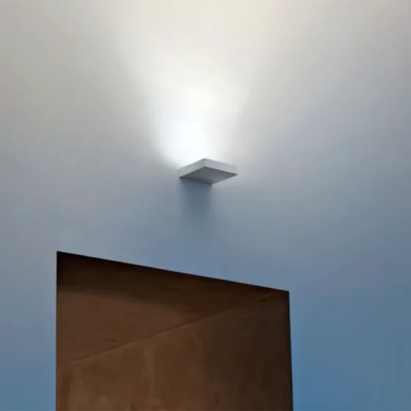 FLOS-FORT-KNOX-PARETE-LED-MINI-AMBIENTAZIONE-STILLUCE-STORE-BERGAMO