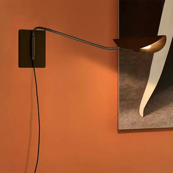 OLUCE-PLUME-LAMPADA-PARETE-STILLUCE-STORE-BERGAMO OLUCE-PLUME-LAMPADA-PARETE-STILLUCE-STORE-BERGAMO