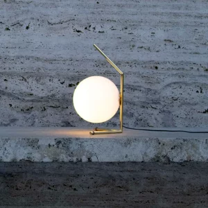 FLOS-IC-T1-LOW-10-ANNIVERSARY-LAMPADA-TAVOLO-AMB-STILLUCE-STORE-BERGAMO