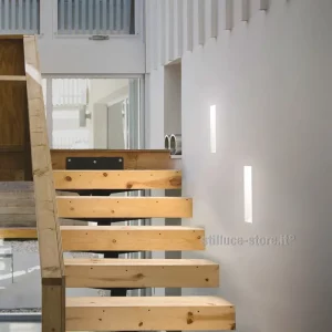 ISYLUCE-GYPSOS-FARETTO-INCASSO-GESSO-SEGNAPASSO-843-AMBIENTE-STILLUCE-STORE-BERGAMO