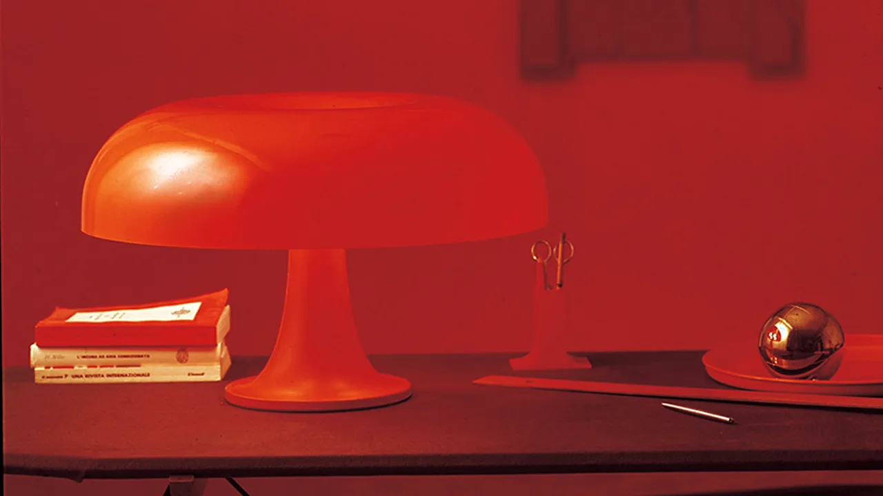 ARTEMIDE-NESSO-GINO-BRAMIERI-NASA-STILLUCE-STORE-BERGAMO
