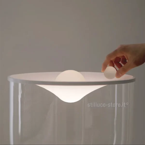 martinelli-luce-grammoluce-lampada-tavolo-dettaglio-stilluce-store-bergamo-v00