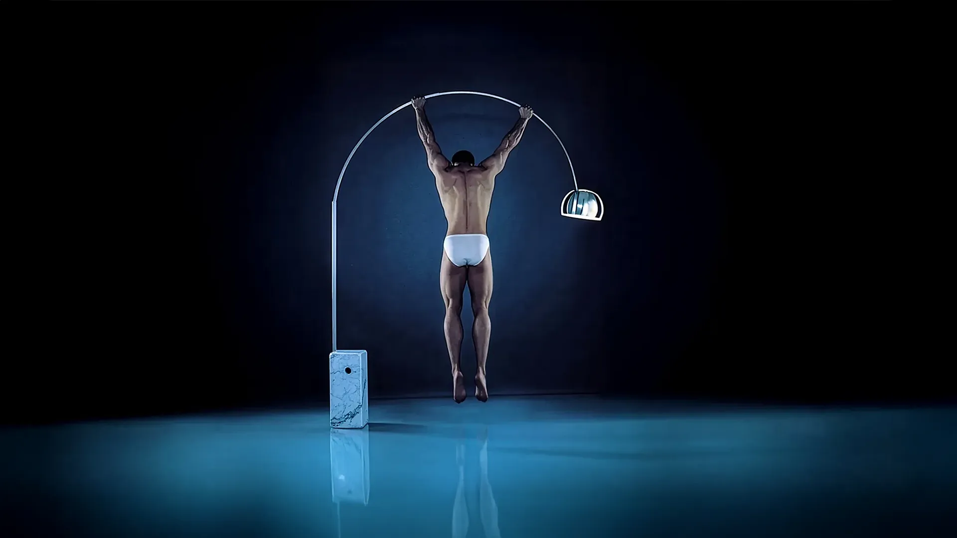 flos-arco-lampada-castiglioni-icona-design-italiano-lighting-design-stilluce-store